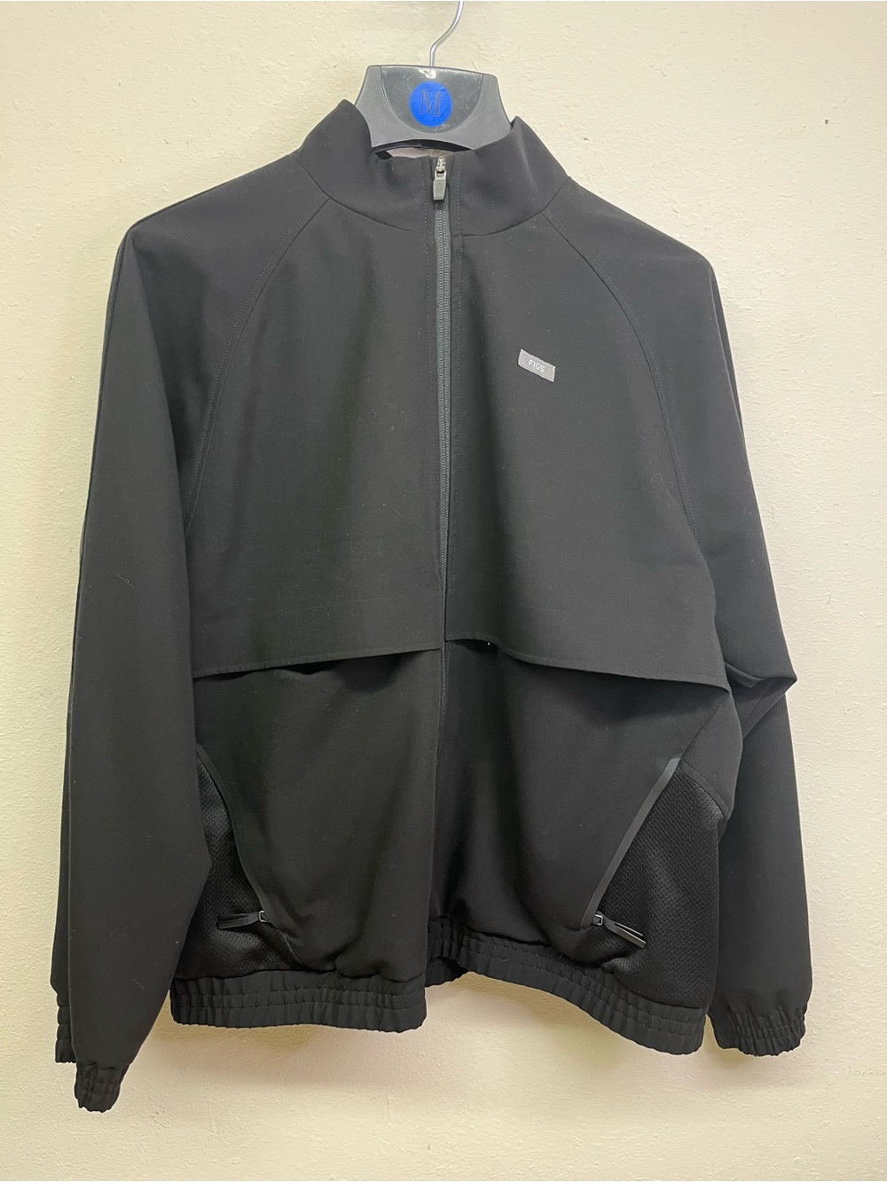 FIGS Black Bomber Jacket Size L